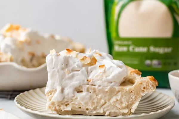 Web_Recipe_Description_Image-Coconut Cream Pie (3).jpg