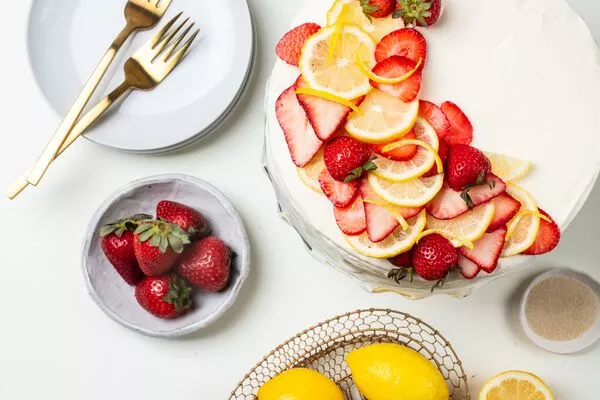 Web_Recipe_Description_Image-Lemon Strawberry Icebox Cake 05.jpeg