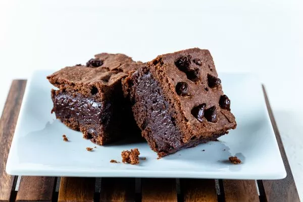 Web_Recipe_Description_Image-OneBowlVeganBrownies14.jpeg